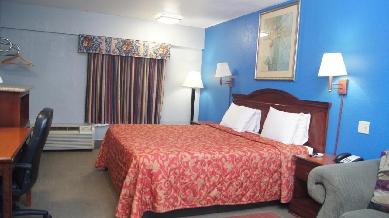 Holiday Lodge & Suites Mcalester Ngoại thất bức ảnh