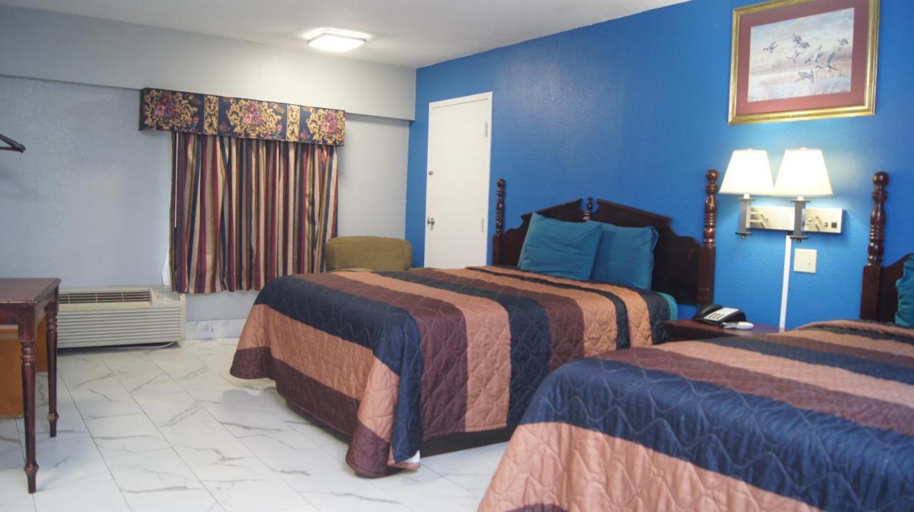 Holiday Lodge & Suites Mcalester Ngoại thất bức ảnh